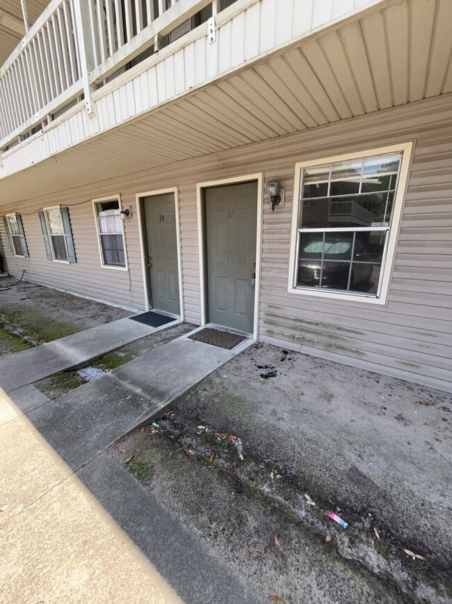 Building Photo - Apartment for Rent Unit 37