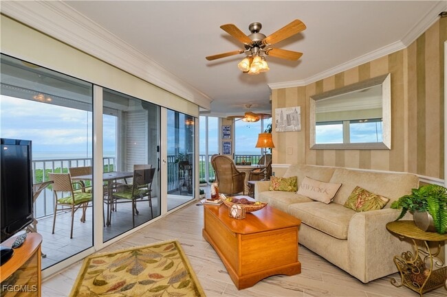 Building Photo - 5550 Heron Point Dr Unit 1601