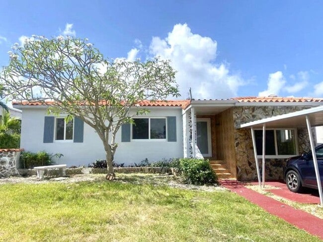 Photo - 3520 SW 20th St