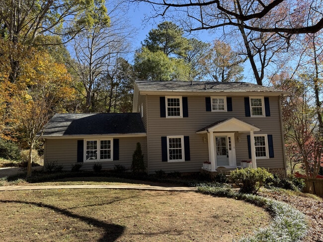 Building Photo - 1610 Old Mill Xing