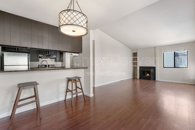 Building Photo - 6880 E Mississippi Ave