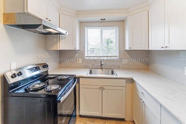 Photo - 2009 E Desmet Ave