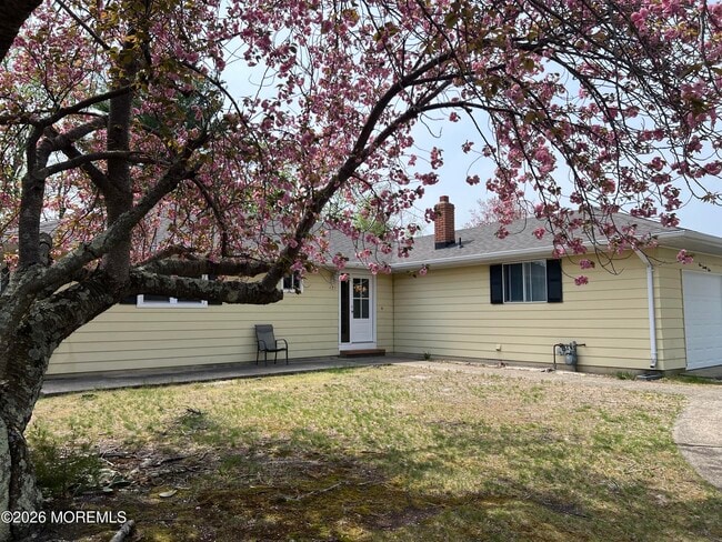 Building Photo - 121 Fort De France Ave