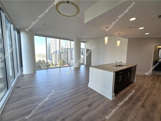 Photo - 1080 Peachtree St NE Unit 1002