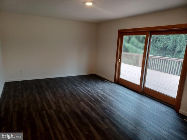 Photo - 1525 Yardley Newtown Rd