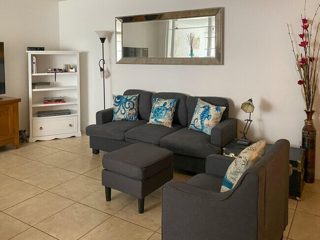 Photo - 1915 Lavers Cir Unit E503