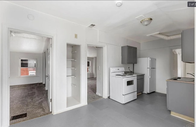 Photo - Spacious 3-Bed Apartment - Off-Street Parking, and Optional Garage Unit 5