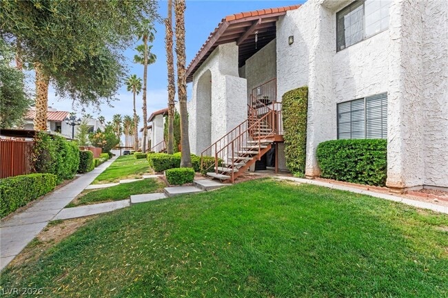 Building Photo - 5105 Eldora Ave Unit 4