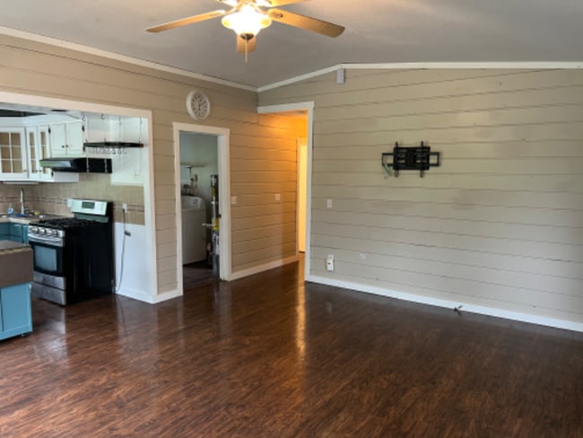 2880 Wasilla-Fishhook Rd