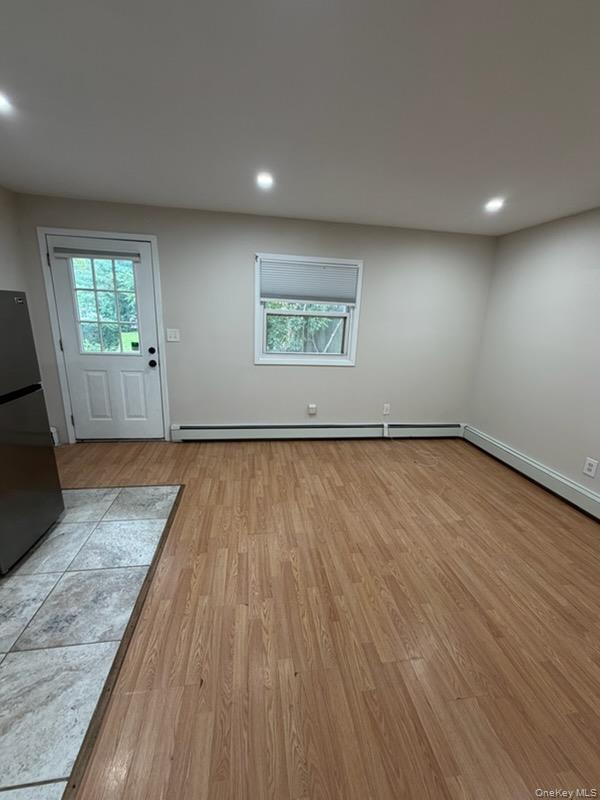 14 Locust St