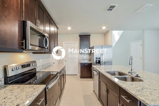 Photo - 4 Bedroom Pet-Friendly Home in St. Cloud, FL with Main Street Renewal