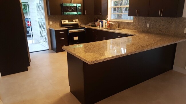 Photo - 11455 SW 82nd Ave