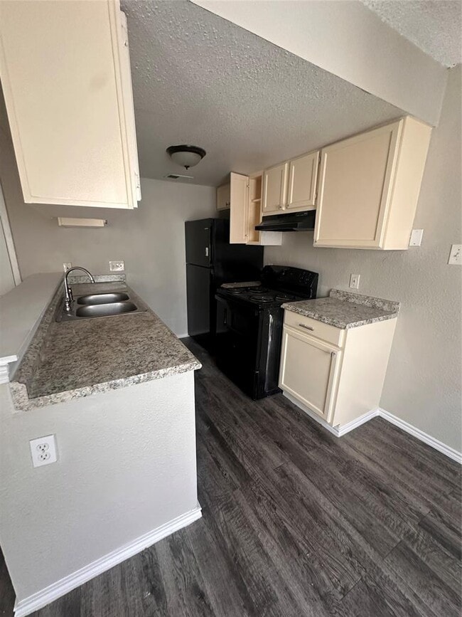 Photo - 6110 Wheless Cove Unit E
