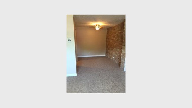 Photo - Maple Wayview Apartments