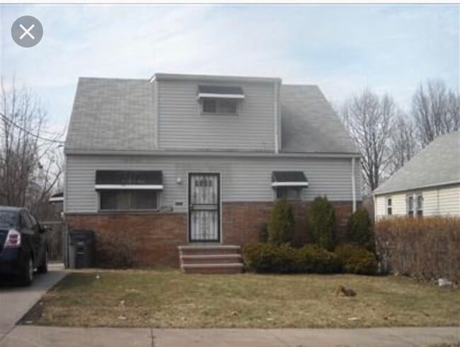 Photo - 4692 E 173rd St