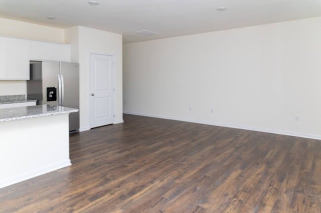 3775 Wyatt Wy