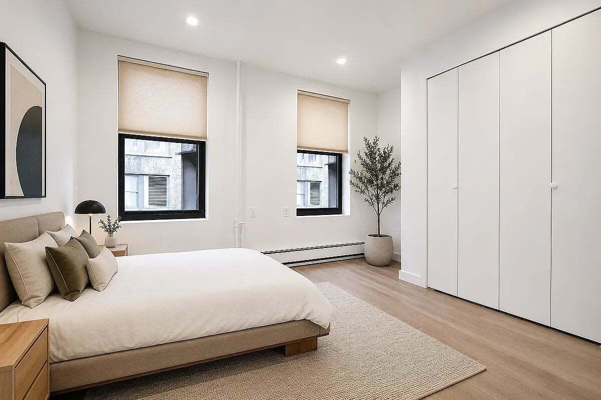 Photo - 316 W 39th St Unit 2E