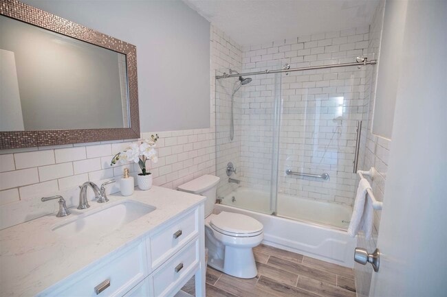 Photo - 23 Country Club Dr Unit 1014