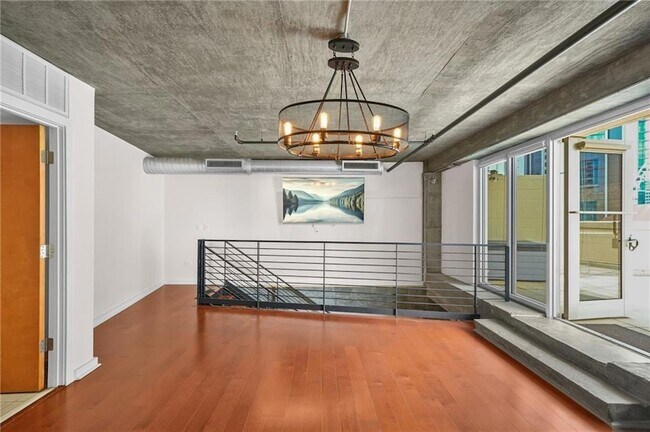 Photo - 123 Luckie St NW Unidad 1503