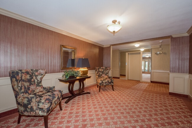 Photo - 30 Outlook Ave Unit APT 208