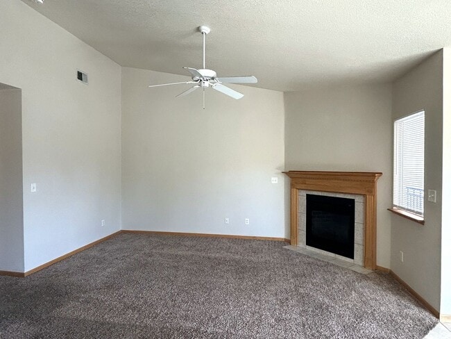 Photo - Spacious 2 Bedroom Greeley Condo - Available Now!