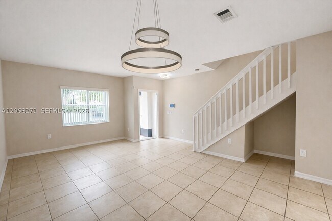 Photo - 2313 SE 24th Ct Unit 2313