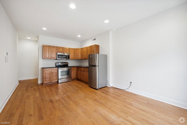 Building Photo - 3 br, 1 bath Triplex - 1811 N 18TH ST Unit A Rental