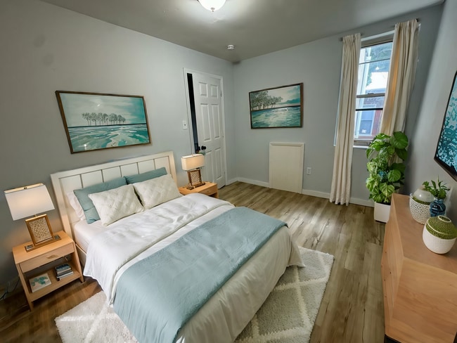 Photo - Freshly Updated 3bd/1bath Featuring Spacious Layout & Dedicated Office!