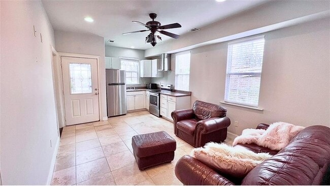 Photo - 4236 E Cherokee Dr