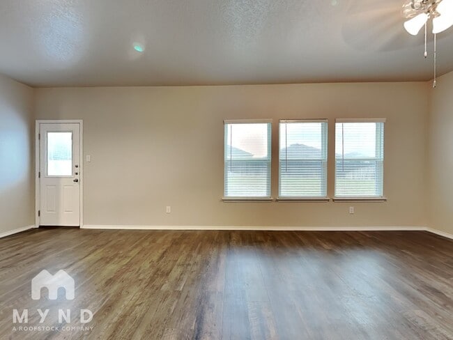 Photo - 7535 Rose Robin Run Ct