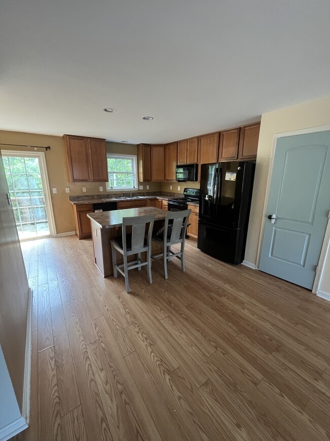 Photo - 88 Teague Ln