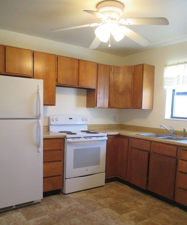 Photo - 511 Belmont Ave Unidad A