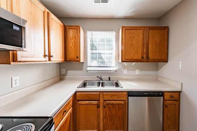 Photo - 936 S Fifth St