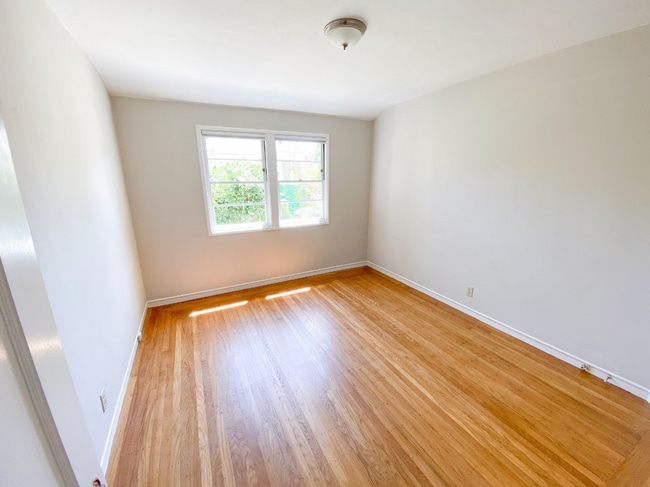 Bedroom - 1505 Berkeley Way