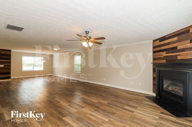 Photo - 8335 River Hill Commons Dr