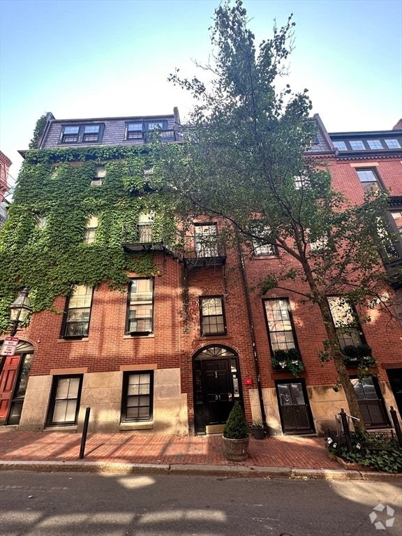 Building Photo - 51 Hancock St Unit 7 Rental