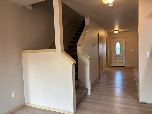 Photo - 9903 197th Ave E