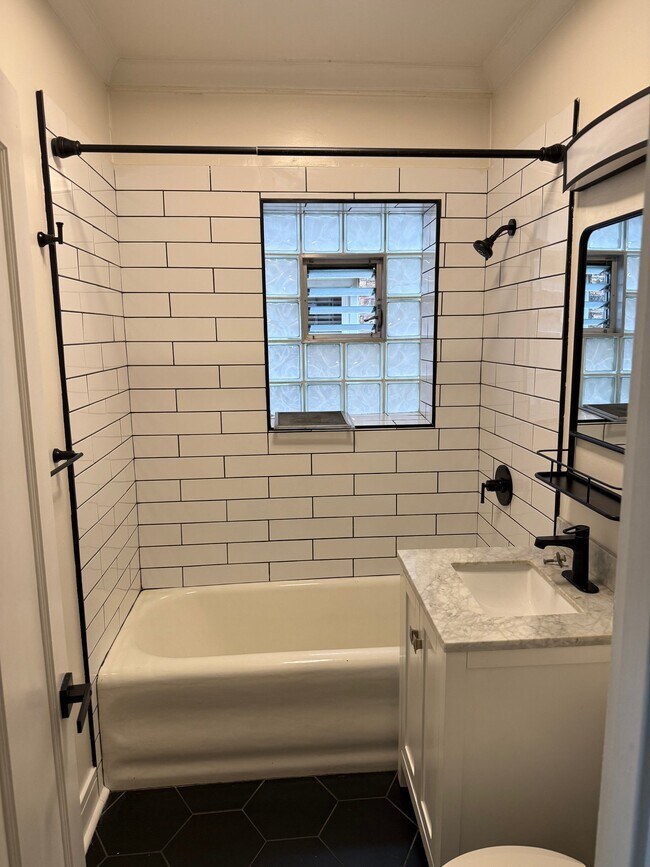 5205 W Newport Ave Unit 1