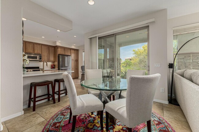 Photo - 10260 E White Feather Ln Unit 1011