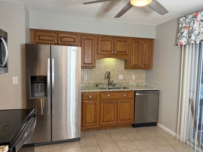 Kitchen 1 - 3309 Winston Dr
