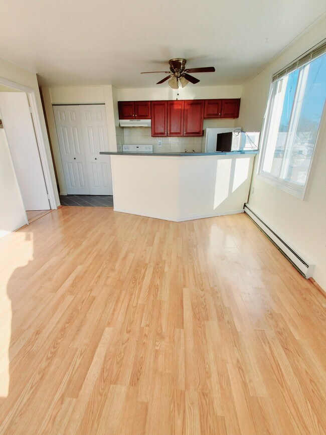 Photo - 69 Cove Rd Unit 18