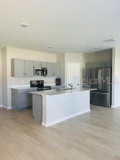 Photo - 1005 Foreshore Ln