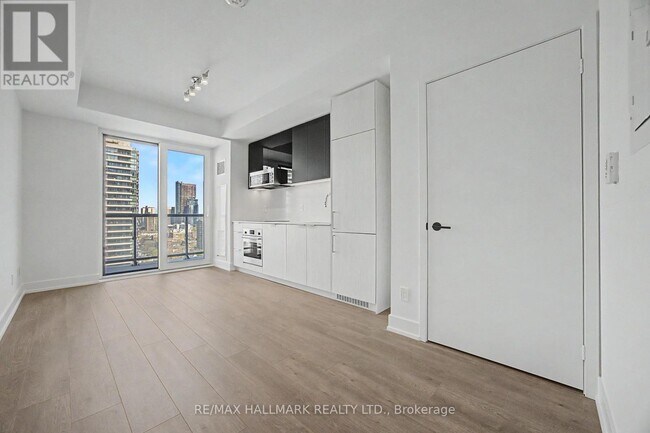 Photo - 308 Jarvis St Unit 2106