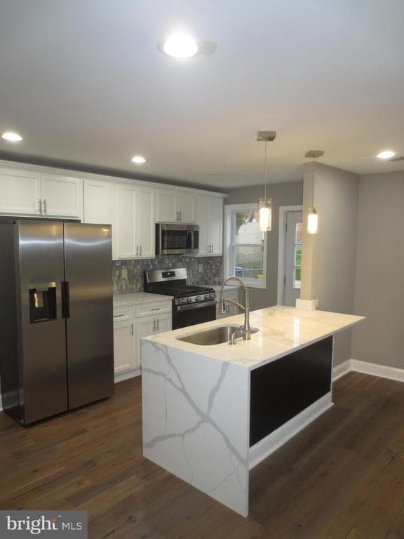 Photo - 2027 Ramblewood Rd