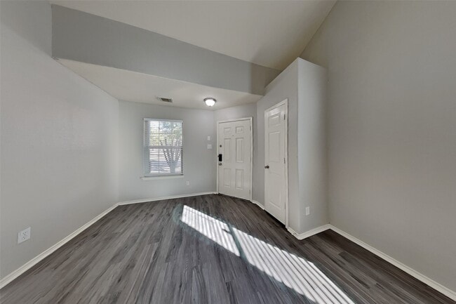 Photo - 5403 Marble Ravine