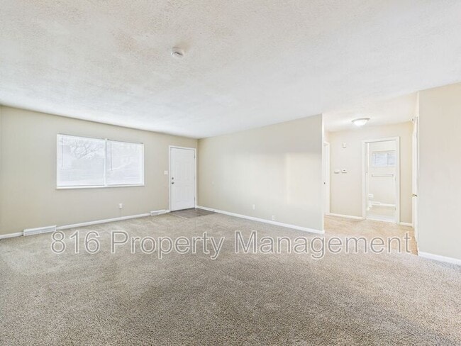 Photo - 131 S Crescent Ave