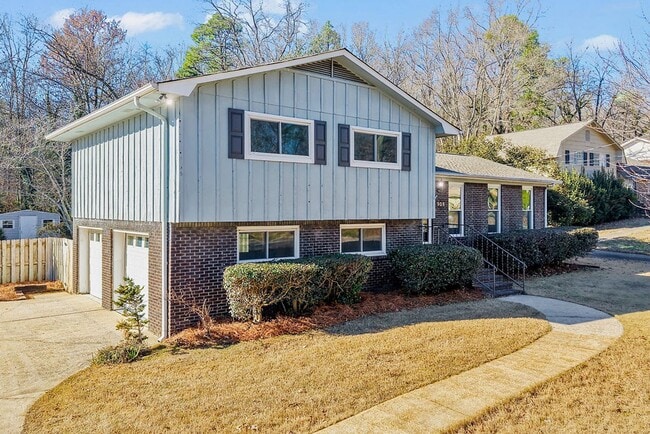 Photo - 908 Ryecroft Rd