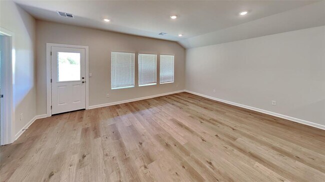 Photo - 2904 Casey Dr