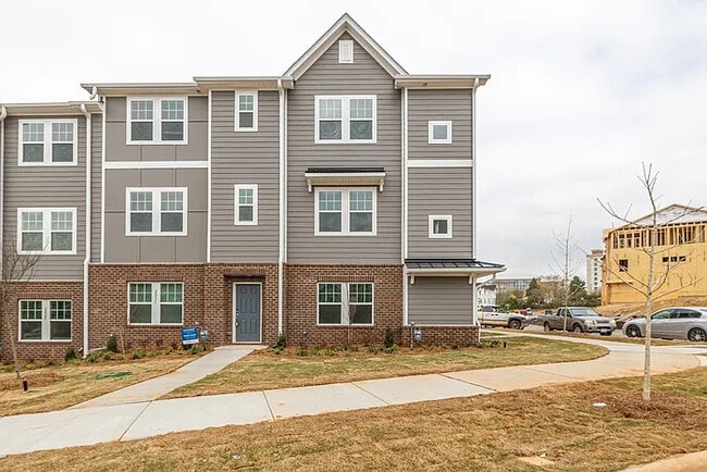 Photo - Room in Townhome on Bryce Ave