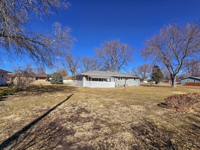Photo - 1605 Grand Ave